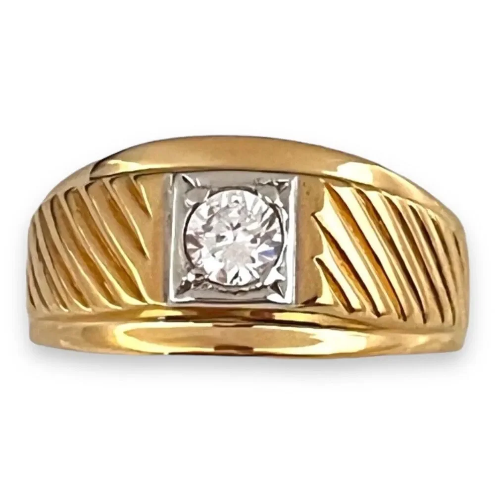 Vintage 1970s Ring Sz 8 Cubic Zirconia Solitaire Textured 18KT Gold Plated - 14O